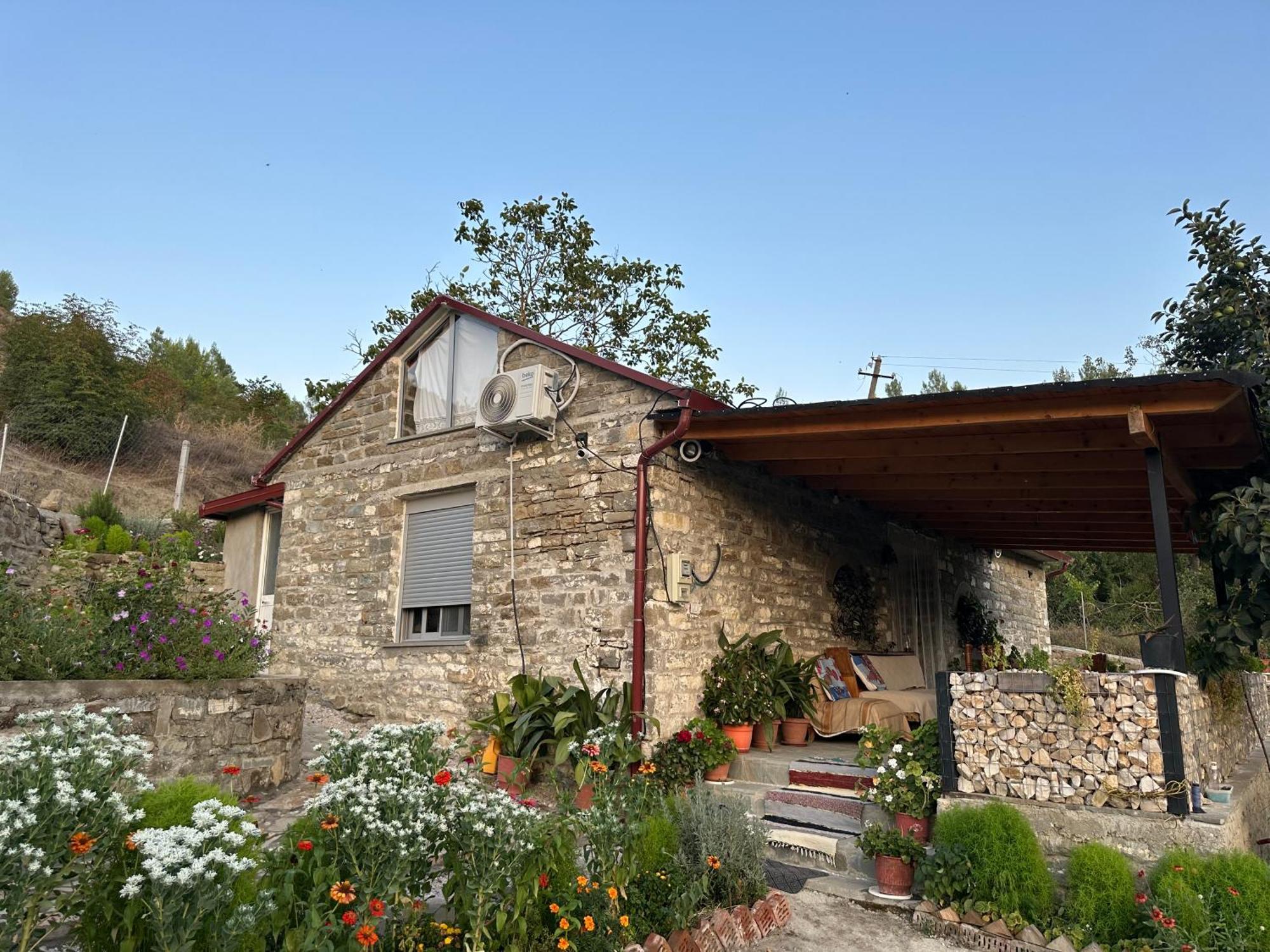 Stone House Kelcyre Exterior foto