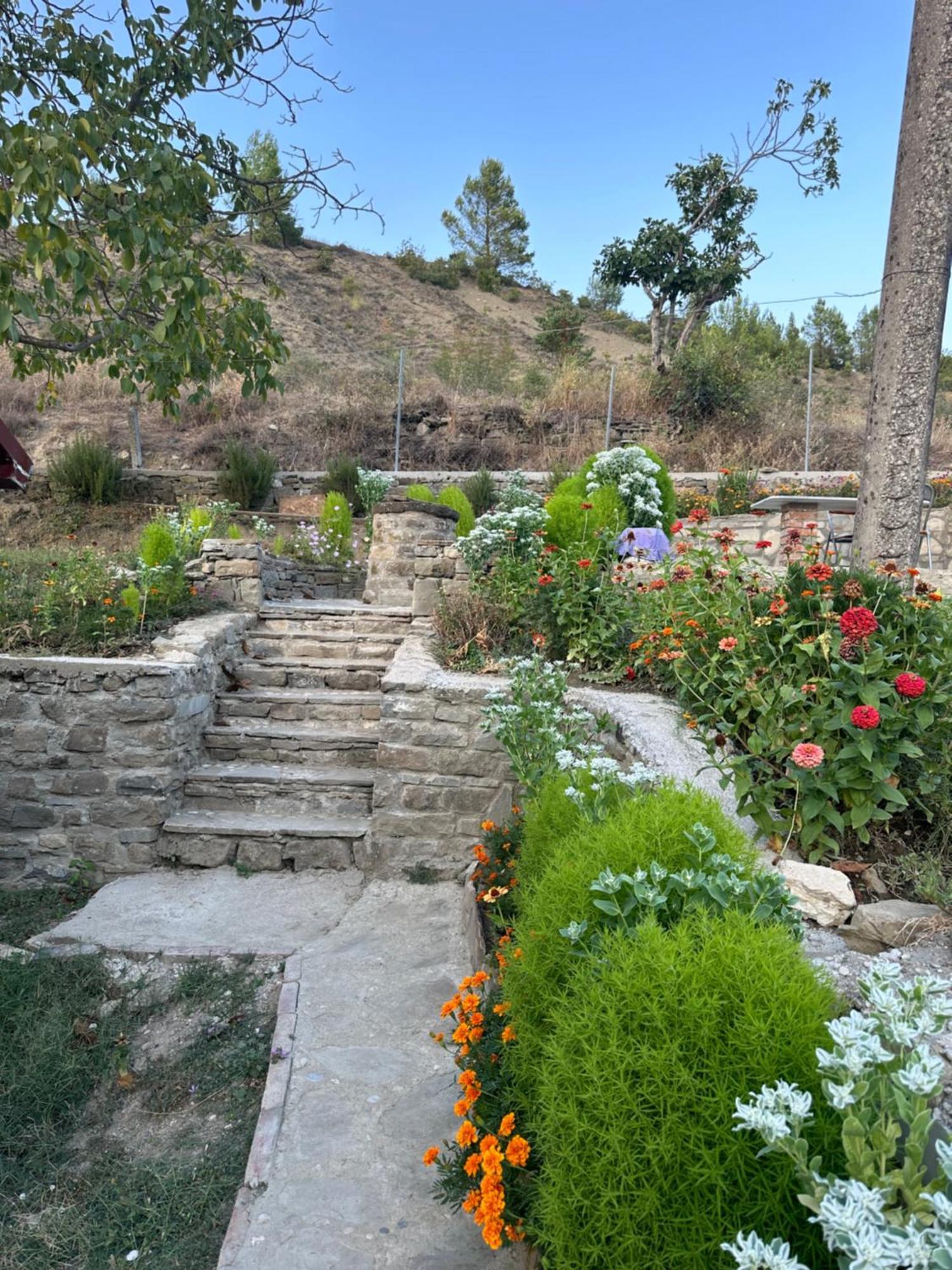 Stone House Kelcyre Exterior foto